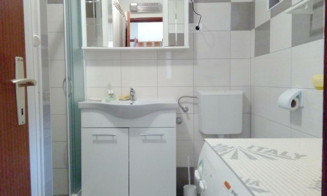 Apartament Zrilić *