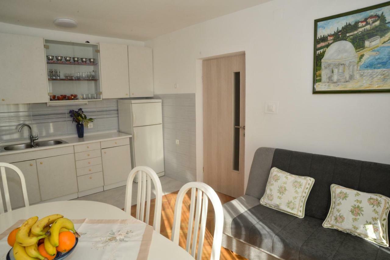 Apartament Zrilić