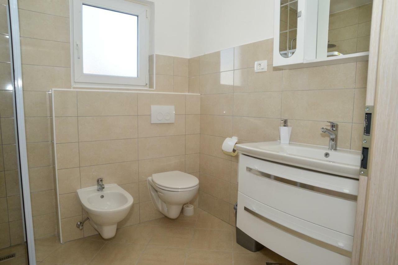 Apartament Zrilić *